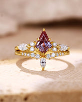 AMARA Kite Cut Alexandrite Stackable Ring Set