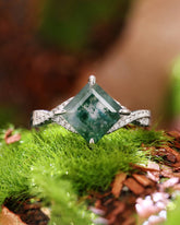 INFIORA Princess Cut Moss Agate Crossover Shank Engagement Ring