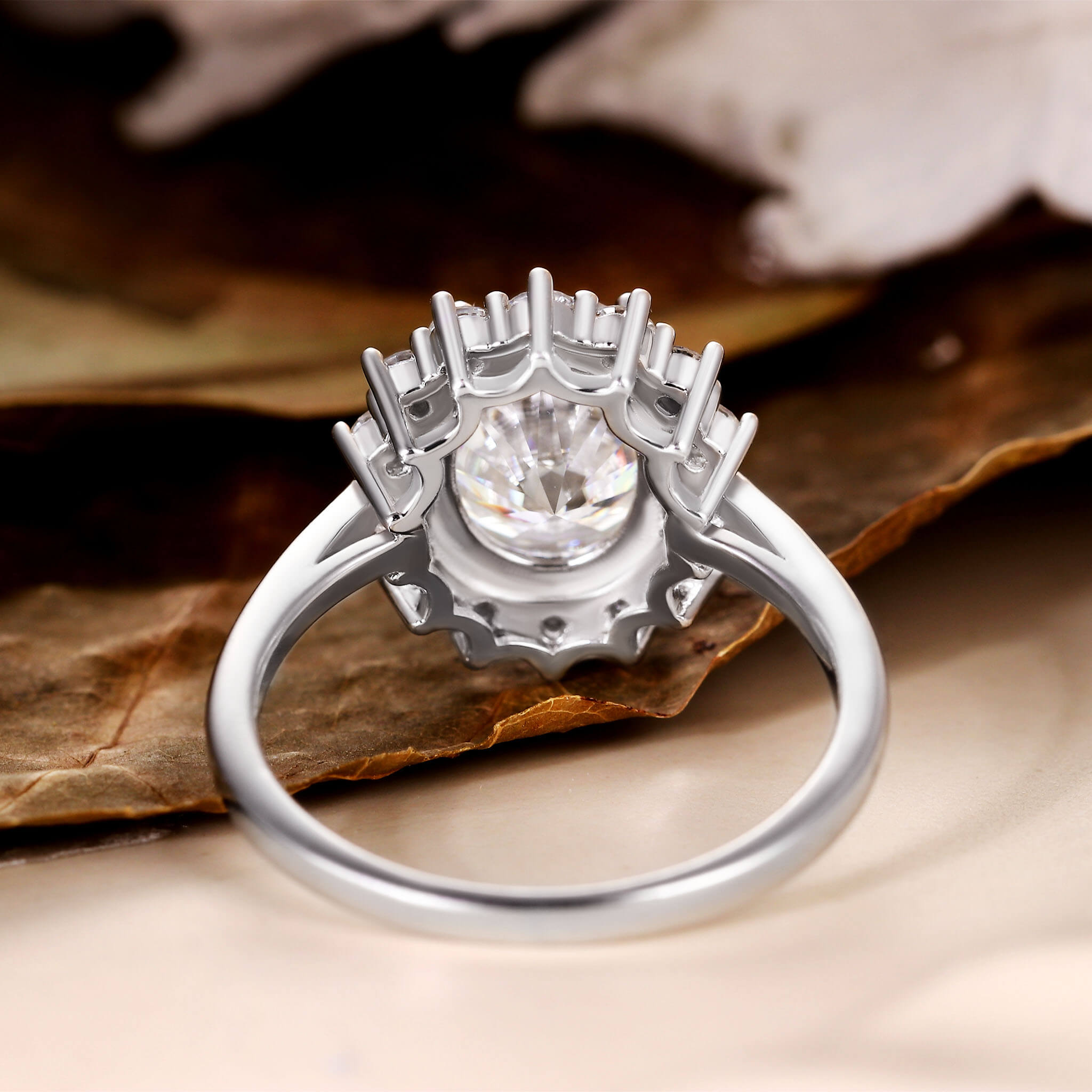 AURELIANA Comfort Fit Smooth Band Oval Moissanite Halo Engagement Ring AURELIANA Comfort Fit Smooth Band Oval Moissanite Halo Engagement Ring