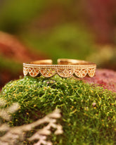 TORI Art Deco Milgrain Band