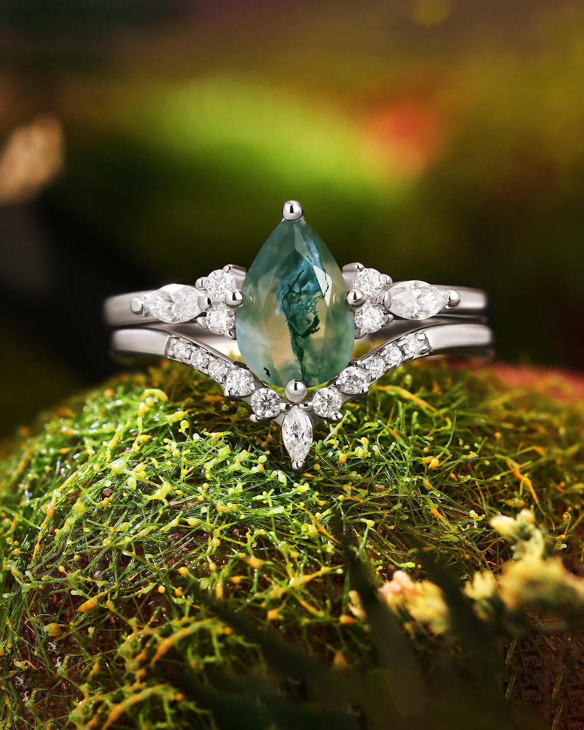 ARBELLA Pear Moss Agate Moissanite Side Stones Wedding Ring Set