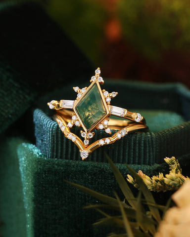 SYLVETTE Unique Moss Agate Bridal ring