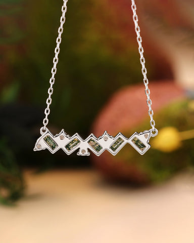 ILEAN Natural Moss Agate Baguette Geometric Necklace