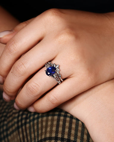 OCTAVIA Vintage Floral Oval Shaped Blue Sapphire Engagement Ring Set