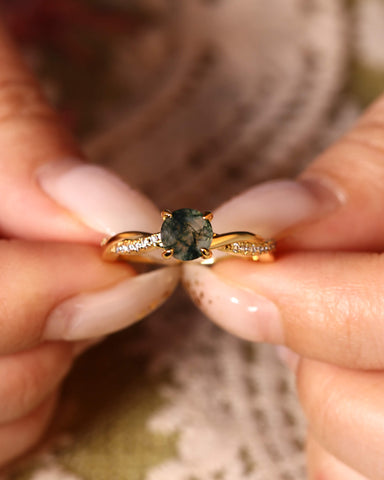 TULSI Twist Round Cut Moss Agate Engagement Ring