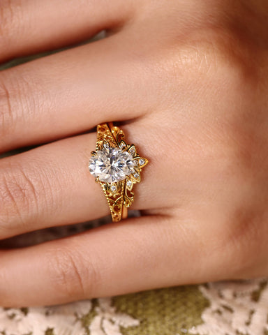 NOVALIE Vintage Floral Oval Shaped Moissanite Engagement Ring Set