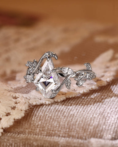 KENDRIA Leaf Vine Twist Kite Cut Moissanite Engagement Ring