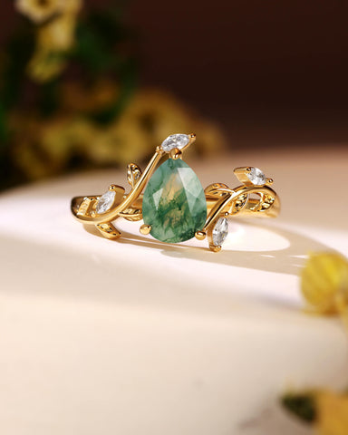 DALE Nature Inspired Pear Cut Moss Agate Leafy Ring