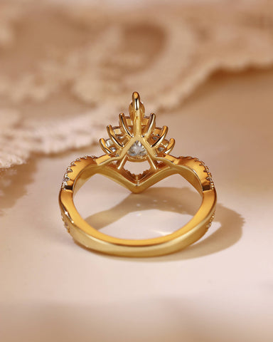 ISABELLA Halo Pear Cut Twisted Engagement Ring