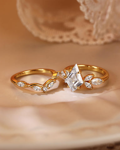 KEZIA Kite Cut Moissanite Cluster Fairy Inspired Engagement Ring Set 2pcs