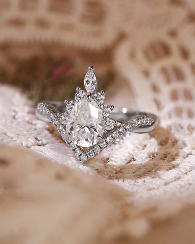 ISABELLA Halo Pear Cut Twisted Engagement Ring