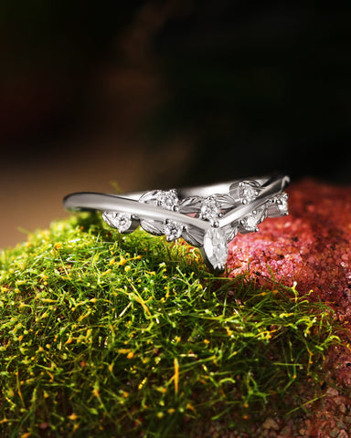 RILEY Leaf Inspired Moissanite Wedding Band Stackable Ring