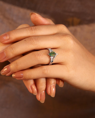 ARBELLA Pear Moss Agate Moissanite Side Stones Wedding Ring Set