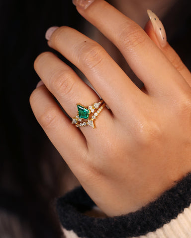 ESME Lab Emerald Engagement Set Kite Cut Wedding Ring Set