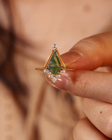 CEDRUS Natural Kite Moss Agate Alternative Engagement ring