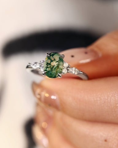 VERN Gorgeous Cluster Oval Moss Agate Engagement Ring