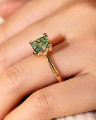 ANN Petal Basket Princess Cut Moss Agate Solitaire Engagement Ring