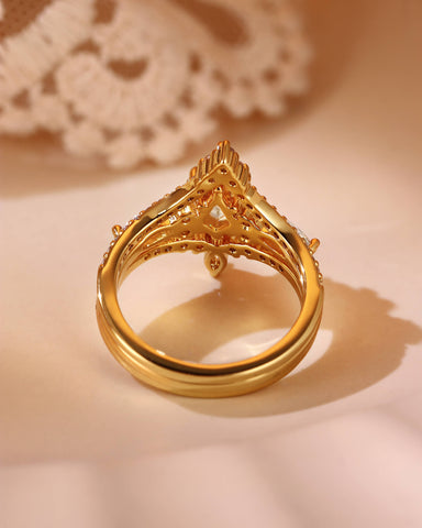 FEODORA Unique Kite Cut Moissanite Vintage Bridal Set 3pcs