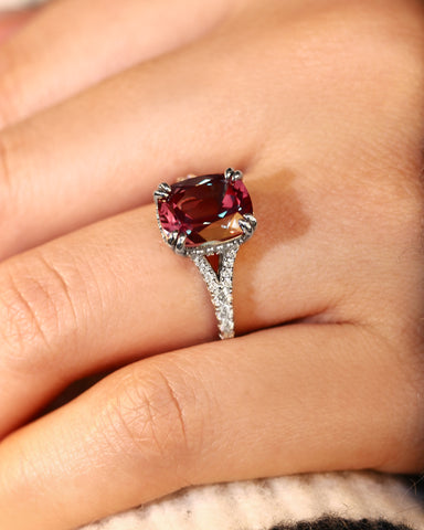 SIVANA Double Claws Cushion Cut Alexandrite Hiden Halo Engagement Ring