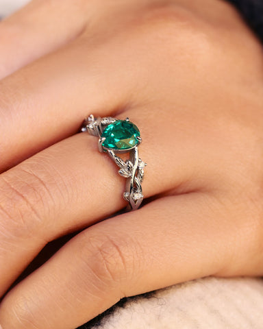 HAZEL Eternal Embrace Pear Cut Emerald Engagement Ring With Split Shank