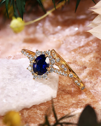 NEOMA Vintage Halo Oval Shaped Sapphire Bridal Set 2pcs