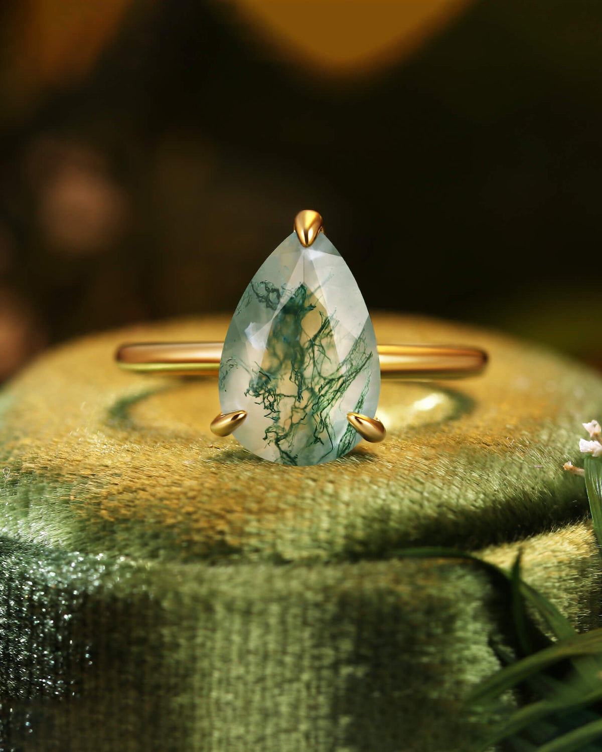 LARK Pear Moss Agate Solitaire Engagement Ring