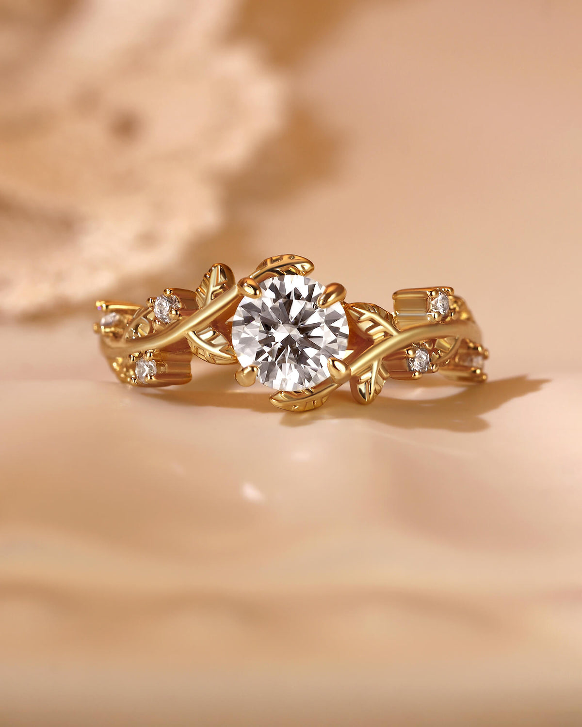 TESS Round Cut Moissanite Vine Fairytale Engagement Ring