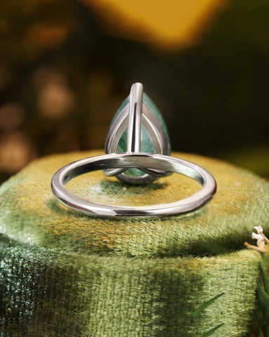 LARK Pear Moss Agate Solitaire Engagement Ring