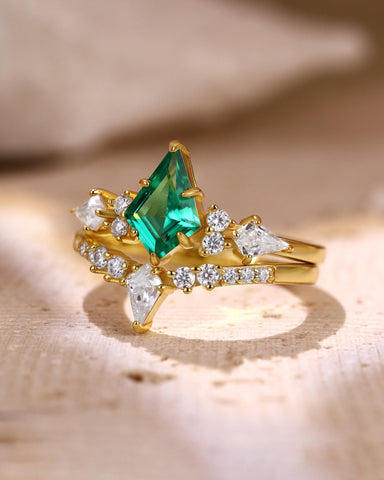 ESME Lab Emerald Engagement Set Kite Cut Wedding Ring Set