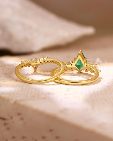 ESME Lab Emerald Engagement Set Kite Cut Wedding Ring Set