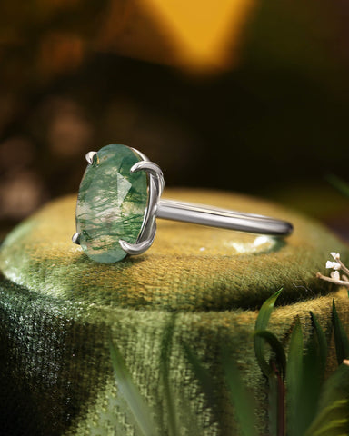 LUMENIS Oval Moss Agate Solitaire Engagement Ring