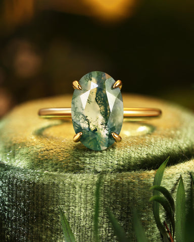 LUMENIS Oval Moss Agate Solitaire Engagement Ring