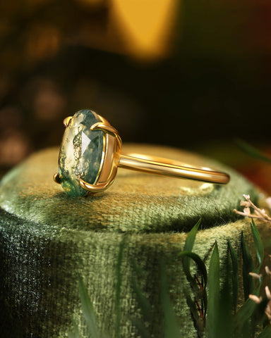 LUMENIS Oval Moss Agate Solitaire Engagement Ring