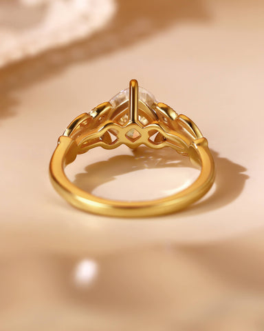 ROYAL Leaf Nature Inspired Cushion Cut Moissanite Engagement Ring