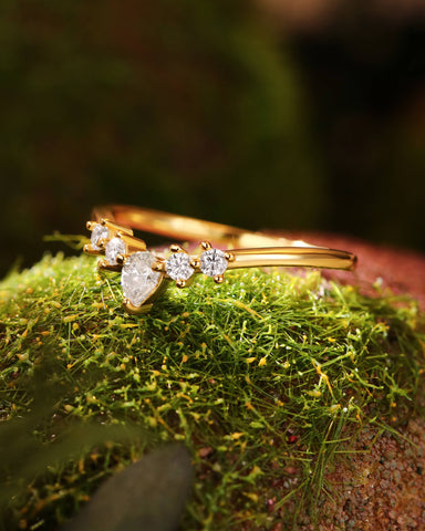 PEREGRINA Pear Shaped Moissanite Curved Wedding Band