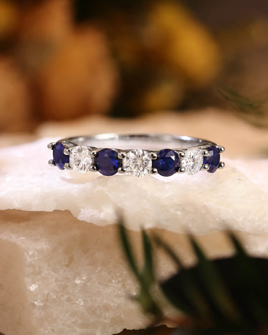 MOLLY Alternating 7-Stone Classic Sapphire and Moissanite Ring
