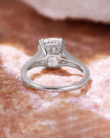 REGINA Double Claws Cushion Cut Moissanite Hiden Halo Engagement Ring
