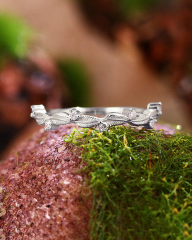 TILIA Moissanite Nature Inspired Leaf Design Wedding Band