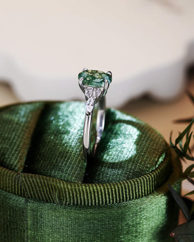 VERN Gorgeous Cluster Oval Moss Agate Engagement Ring