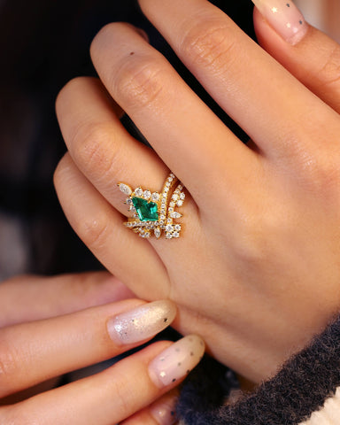 TATIANA Kite Shaped Emerald Bridal Ring Set Moissanite Lacey Band Wedding Set