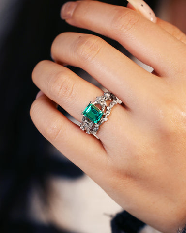 AVELINE Nature Inspired Emerald Cut Emerald Leafy Fairy Ring Set