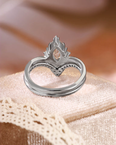 ESTELLE Marquise & V Shaped Moissanite Bridal Set Ring