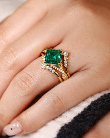 TEVERIA Square Shaped Lab Emerald Engagement Ring Unique Bridal Wedding Set
