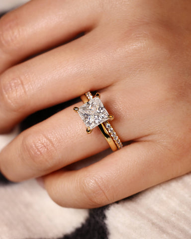 LENI Simple Princess Cut Engagement Eternity Ring Set