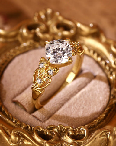 ROYAL Leaf Nature Inspired Cushion Cut Moissanite Engagement Ring