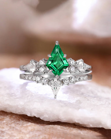 ESME Lab Emerald Engagement Set Kite Cut Wedding Ring Set