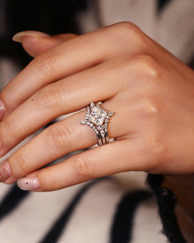 MIRABELLA Two V-Shaped Band Princess Cut Engagement Ring Set