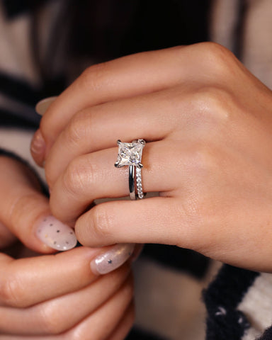LENI Simple Princess Cut Engagement Eternity Ring Set