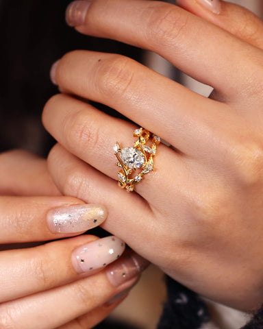 AVENNA Twist Leaf Vine Pear Moissanite Engagement Ring Set