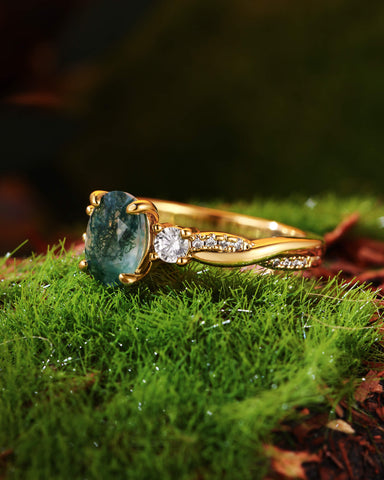 CALLUNA Three Stone Twisted Oval Cut Moss Agate Engagement Ring